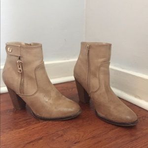 Taupe booties!